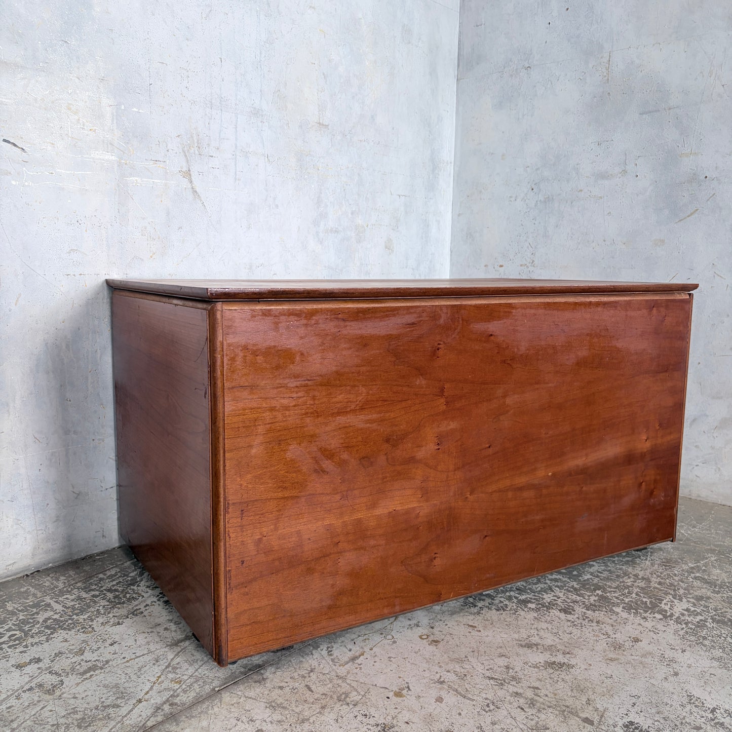 Mid Century Teak Storage Blanket Box Chest on Castors