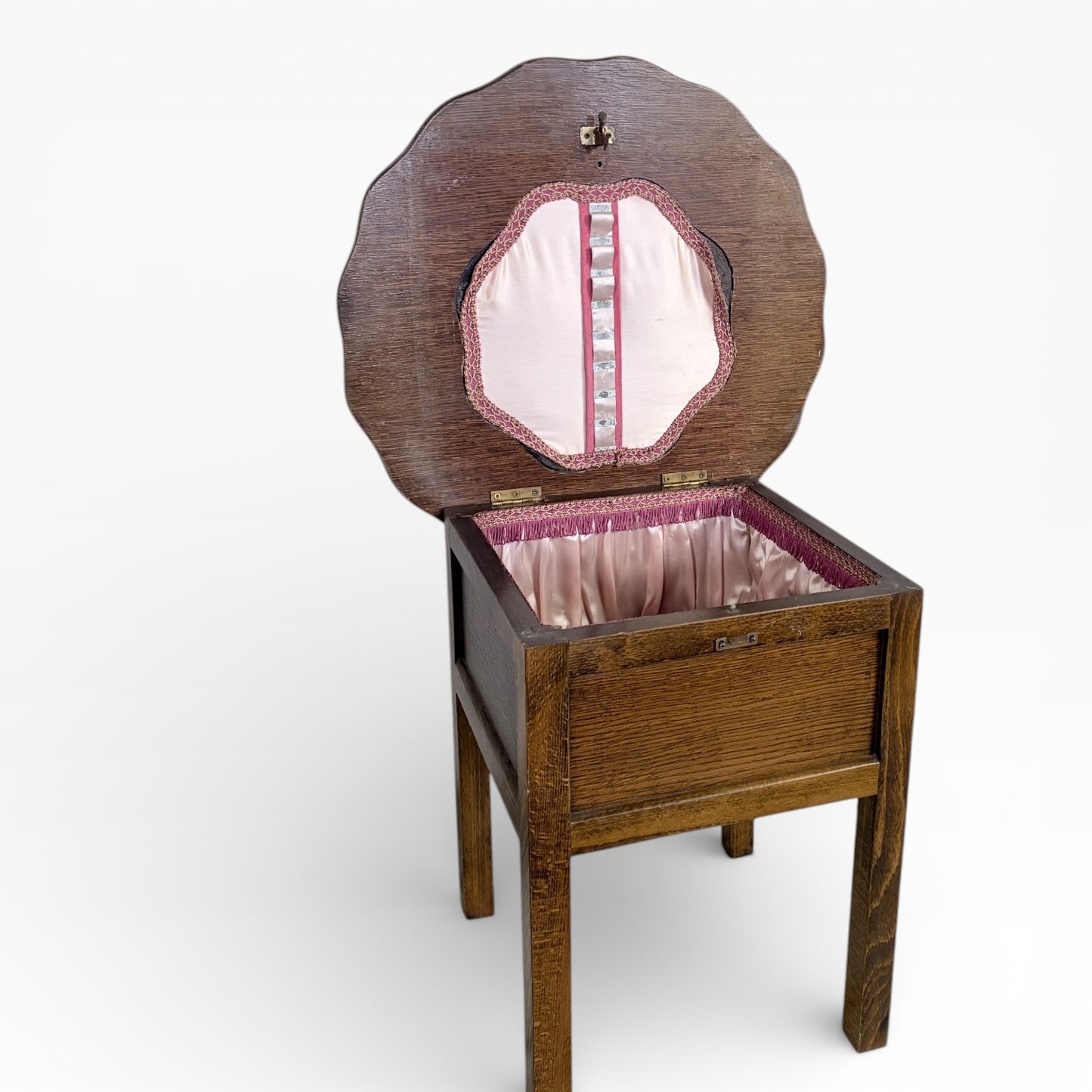 Oak Sewing Box - Vintage Arts And Crafts Utility Furniture With Scalloped Top