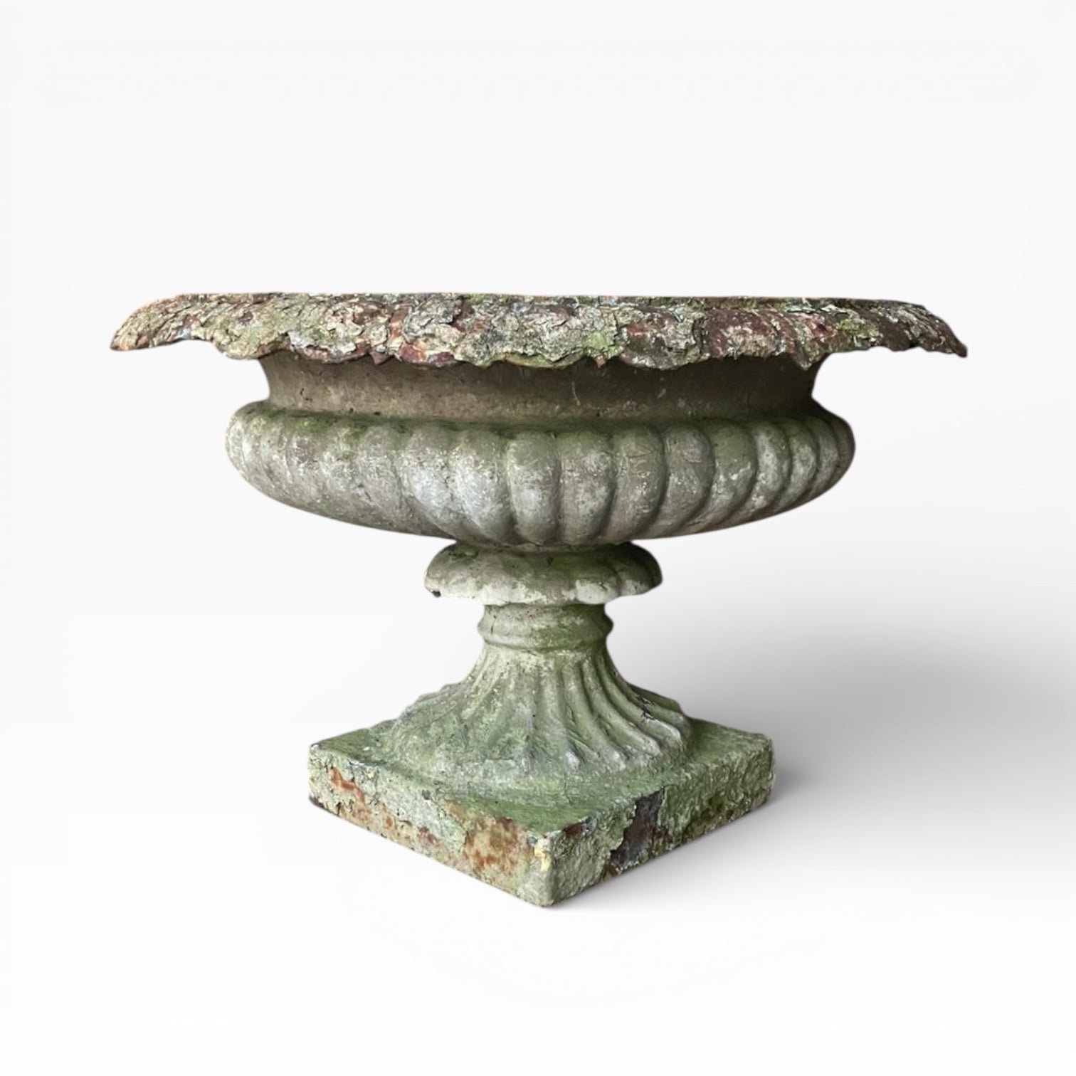 Large Regency Period Cast Iron Tazza Garden Urn c.1820 – Provenance to The White Swan, Harrogate — view 4