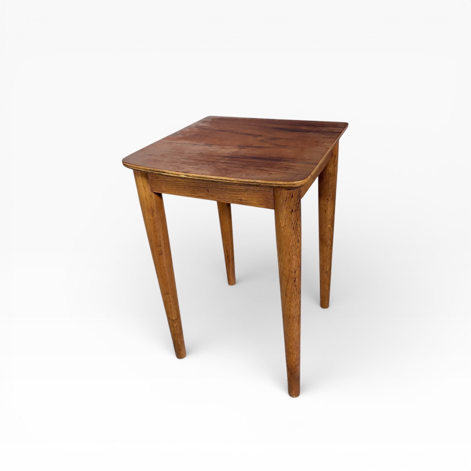 Vintage Teak & Oak Side Table – Compact Mid-Century Accent Table — view 3