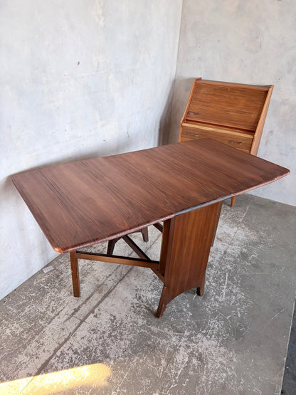 Art Deco Walnut Drop Leaf Dining Table