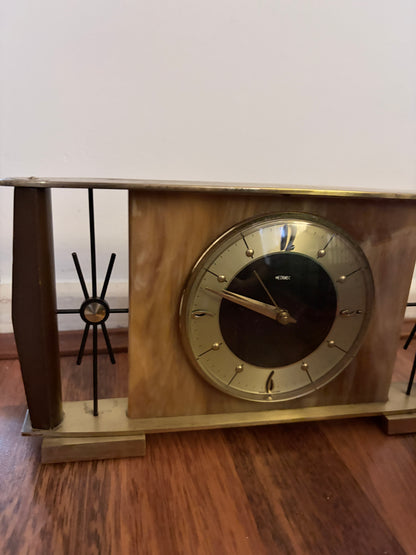 Vintage Metamec Mantel Clock – Mid Century Atomic Style Brass & Wood Desk Clock