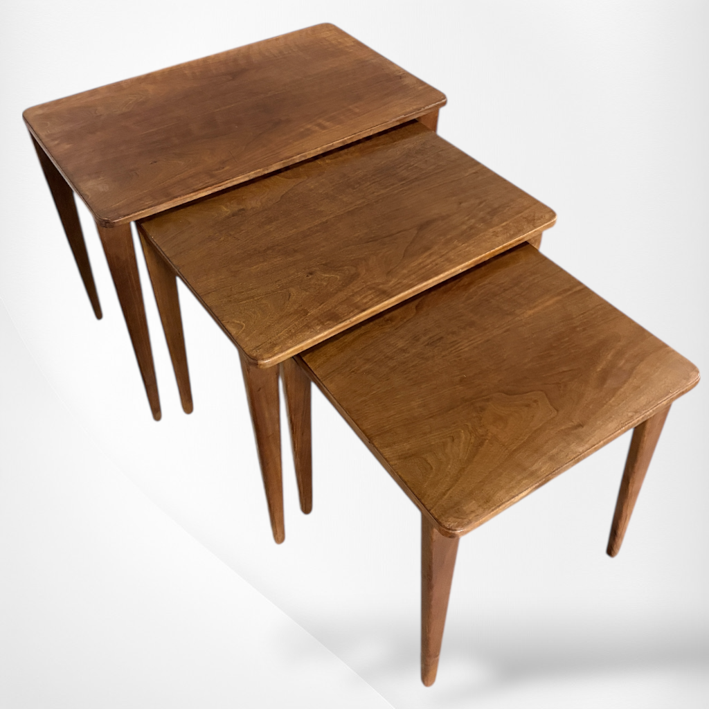 Gordon Russell Nest Tables – Mid-Century Oak & Walnut Side Tables | British Modernist