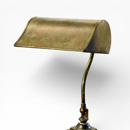 Early 20th Century Edwardian Brass Banker’s Lamp