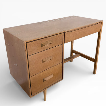 Oak Dressing Table / Desk by Stag – Vintage Mid-Century Design