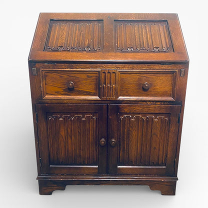 Vintage Oak Writing Bureau – Classic Secretary Desk with Fall-Front Storage Cabinet