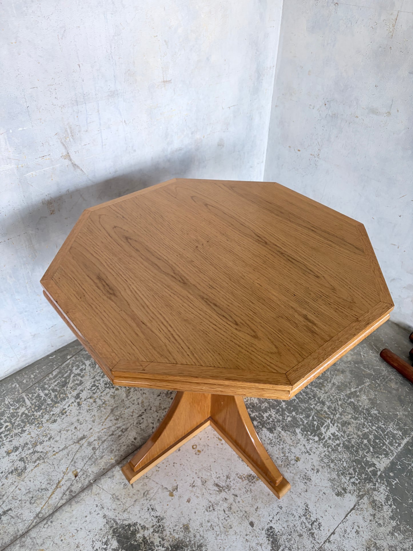 Arts & Crafts Octagonal Oak Coffee Table