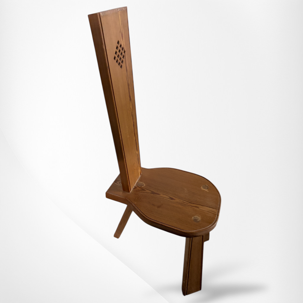 Brutalist Spinning Chair – Solid Oak Architectural Wooden Armchair With Rotating Seat