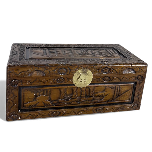 Vintage Hand-Carved Camphor Wood Box – Brass Clasp Storage Chest, Mid-Century Oriental Design