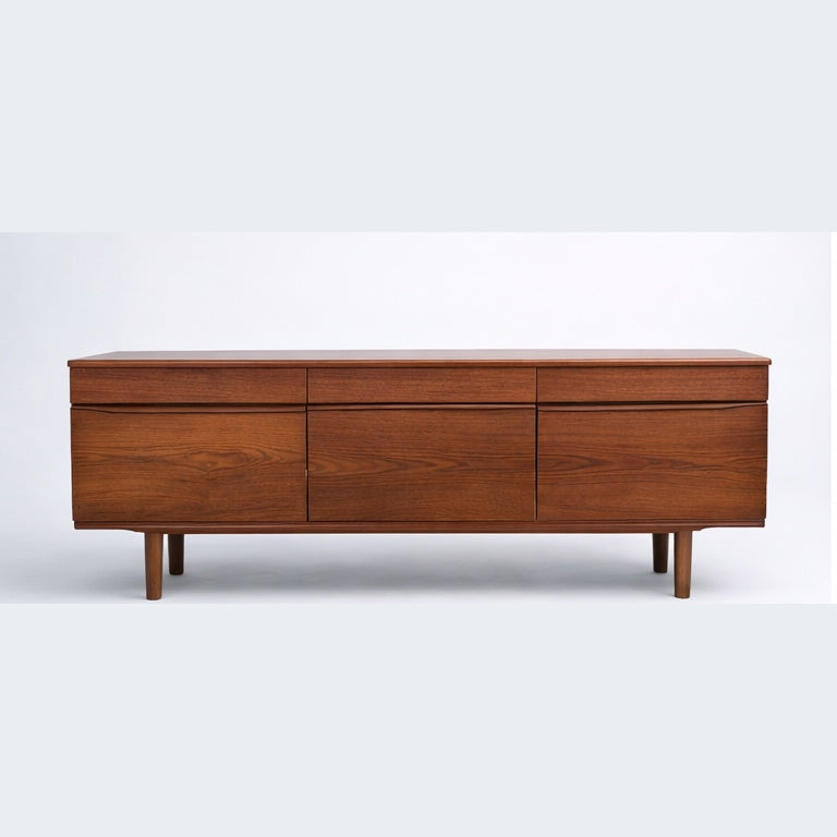 Mid Century Stonehill Teak Sideboard / Long Lowboard Cabinet