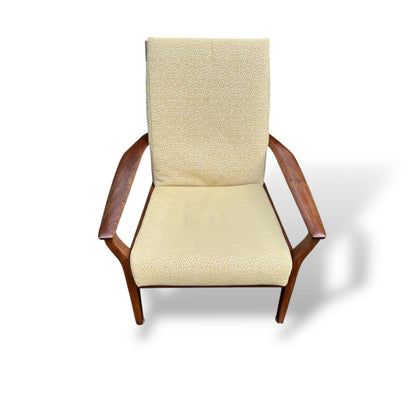 Vintage Cintique Teak Armchair – Mid-Century Lounge Chair — view 4