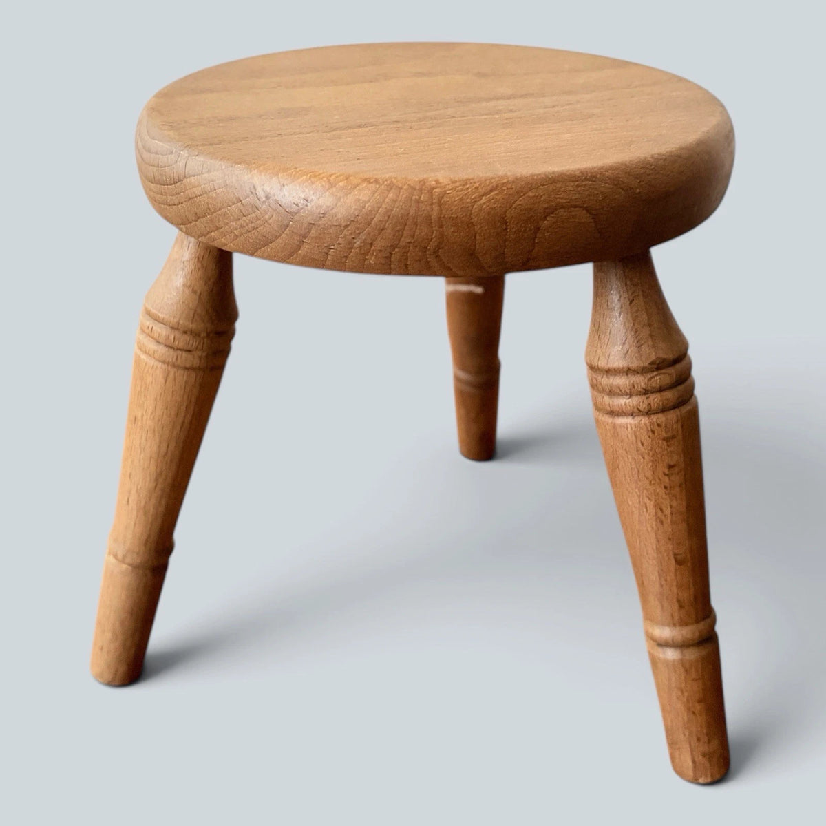 Handmade solid elm plant stand – view 1