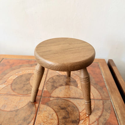 Handmade solid elm plant stand – view 5