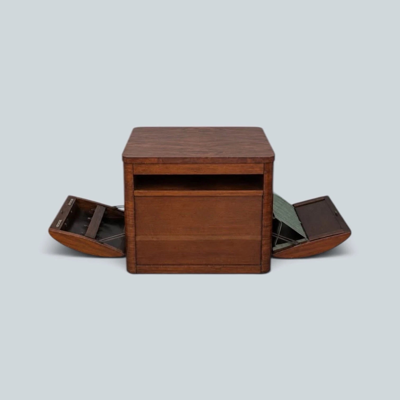 CC41 Incorporall walnut cocktail trolley and drinks cabinet – view 3