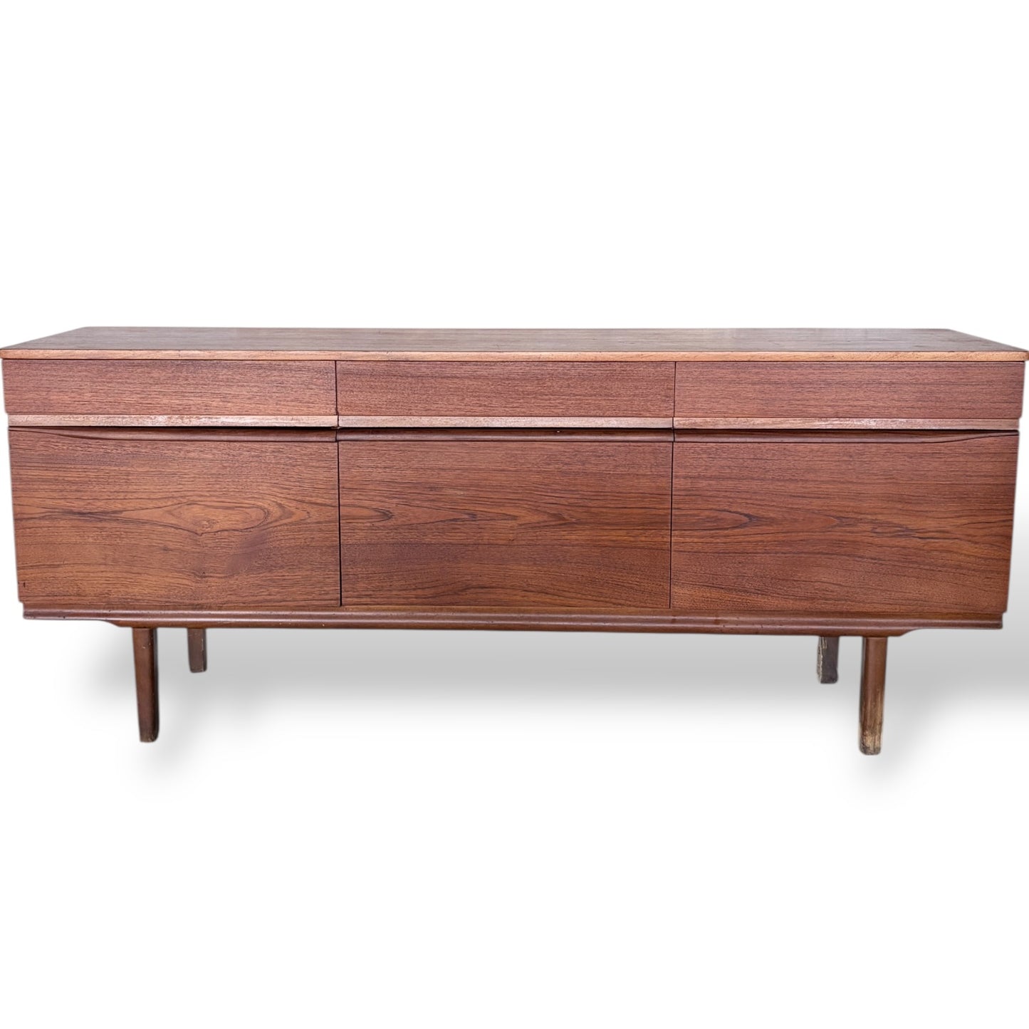 Mid Century Stonehill Teak Sideboard / Long Lowboard Cabinet
