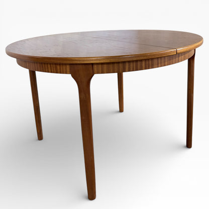 Vintage McIntosh Round Extending Dining Table, c.1960s — view 4