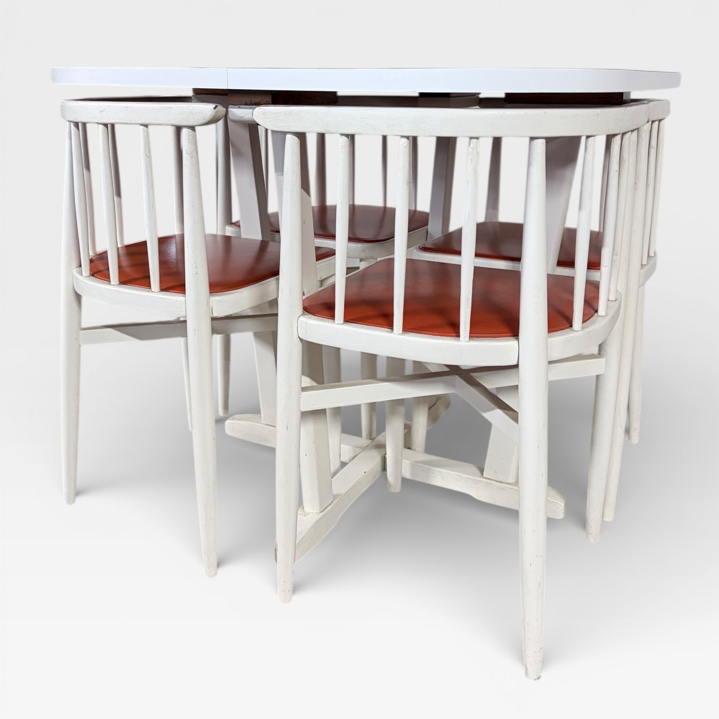 Vintage Thonet Nesting Dining Table with Four Chairs – White Bentwood, Mid-Century Design — view 4