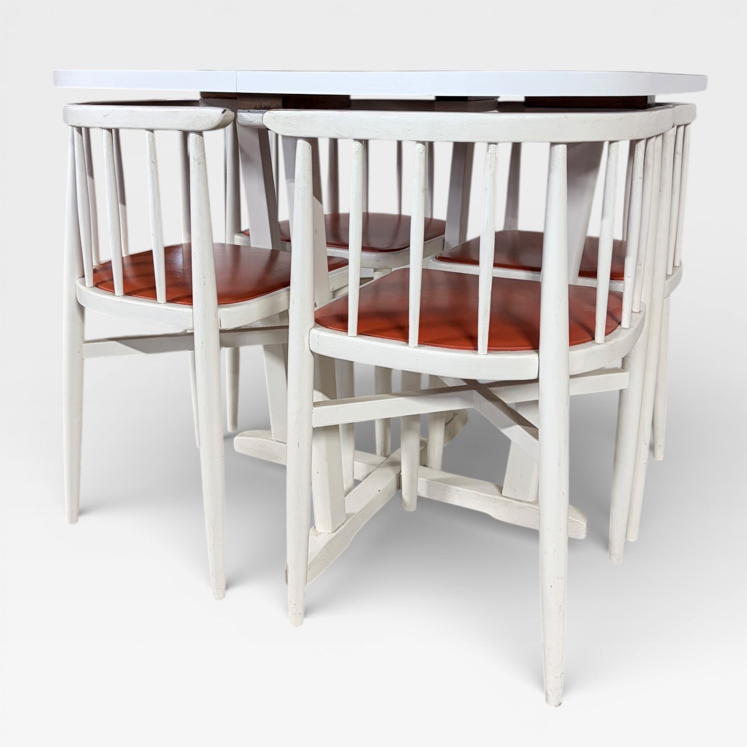 Vintage Thonet Nesting Dining Table with Four Chairs – White Bentwood, Mid-Century Design — view 4