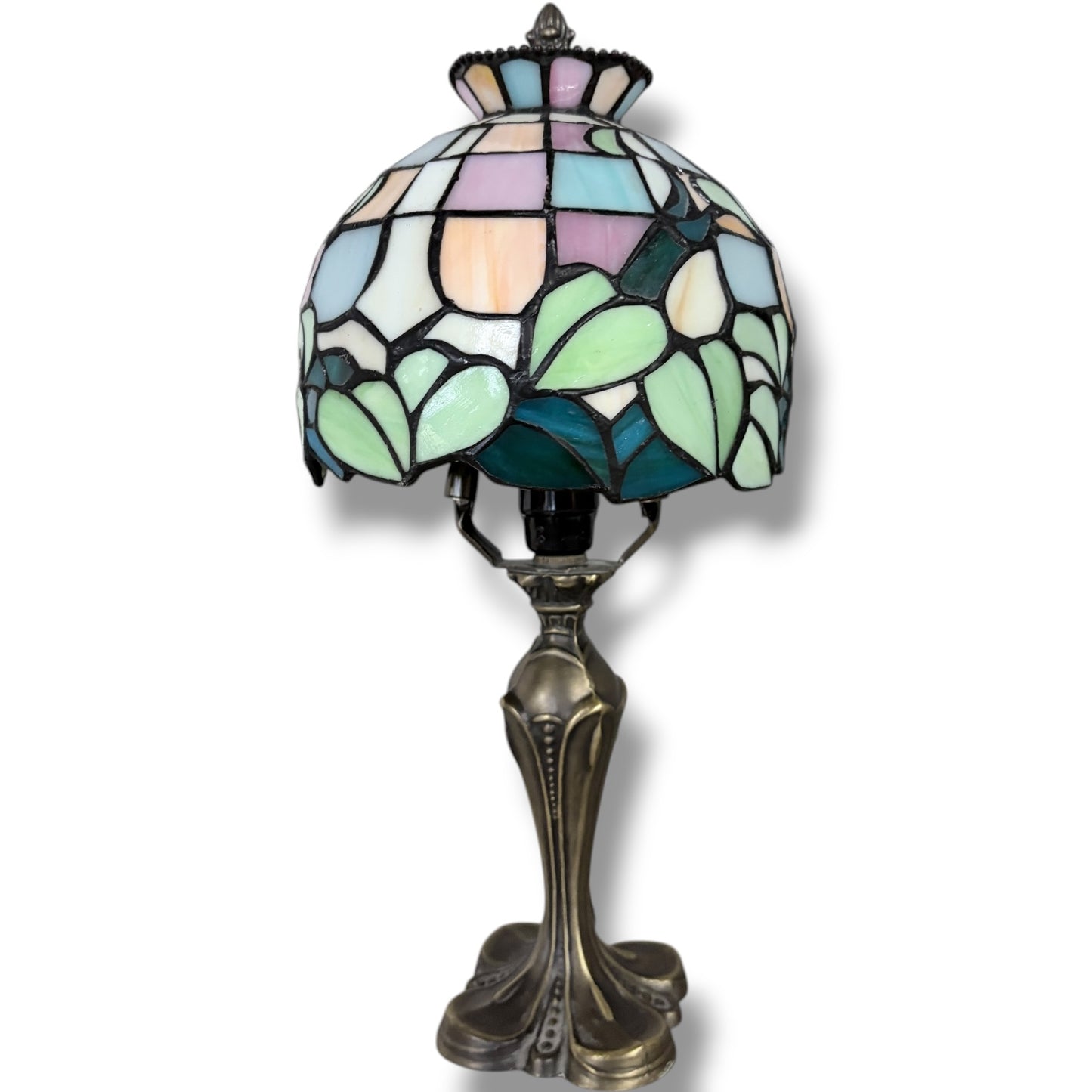 Tiffany Stained Glass Lamp – Vintage Table Lamp with Pastel Floral Shade & Bronze Base — view 5