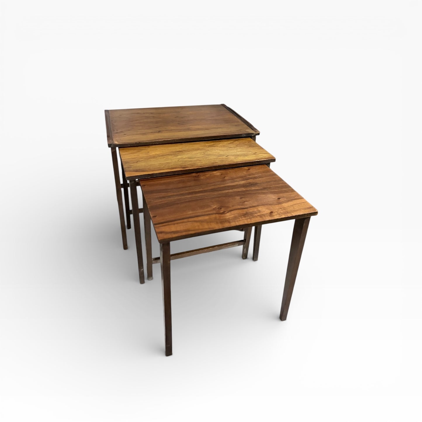 Gordon Russell Walnut Nest of Tables – Mid-Century British Design, Vintage Side Tables