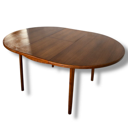 McIntosh Mid Century Teak Extending Dining Table – Vintage 1960s MCM British Design
