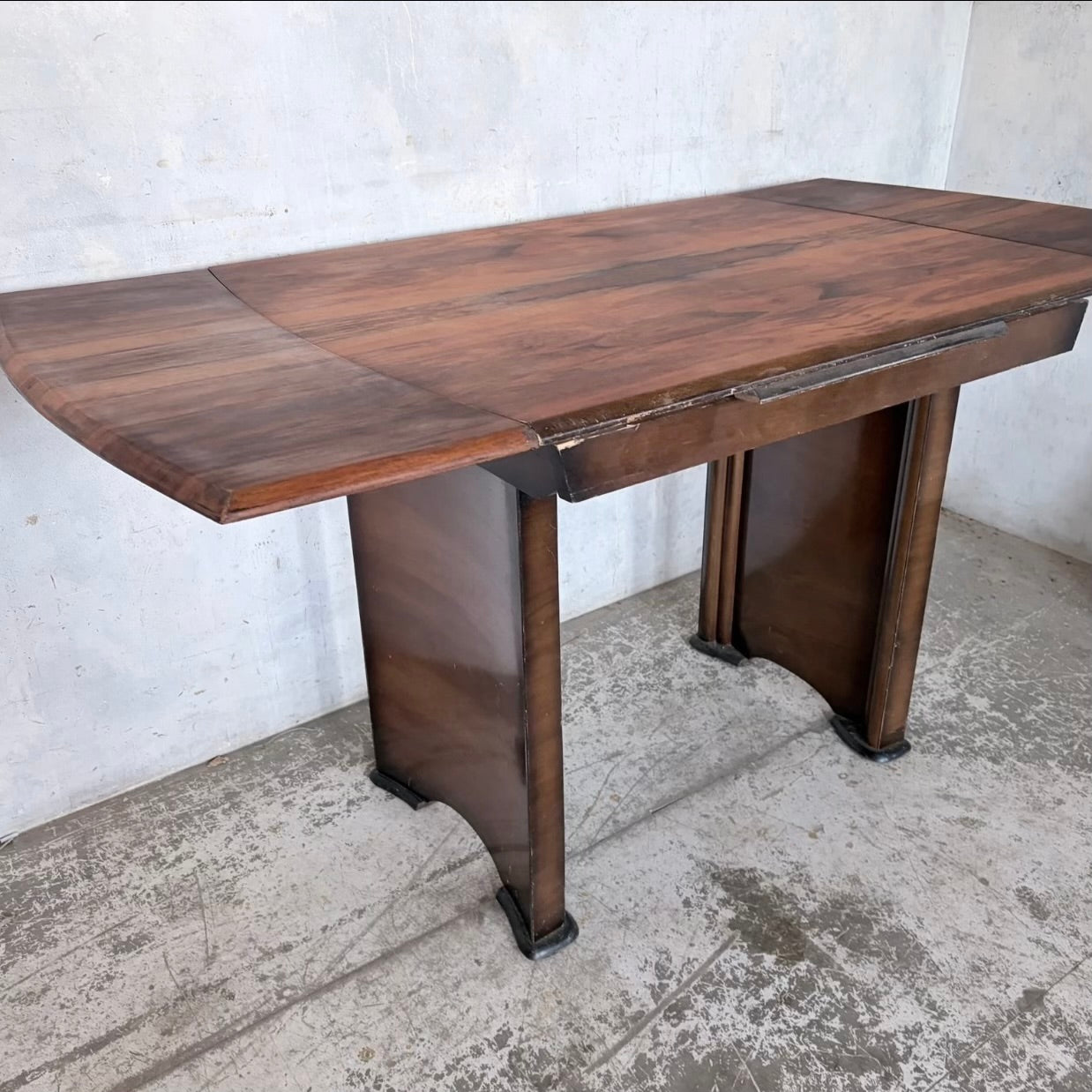Art Deco Burr Walnut Draw Leaf Extending Dining Table