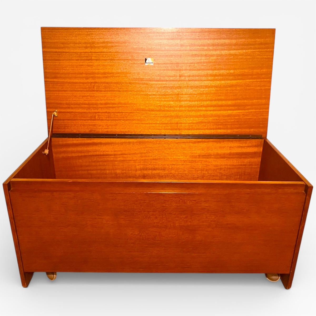 Avalon Teak Blanket Box – Mid Century Vintage Teak Storage Chest | Durable Lift-Top Box