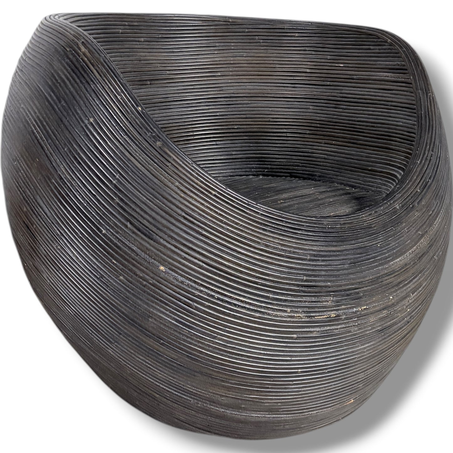 Vintage Rattan Egg Chair – Sculptural Hand-Woven Lounge Seat With Dark Finish