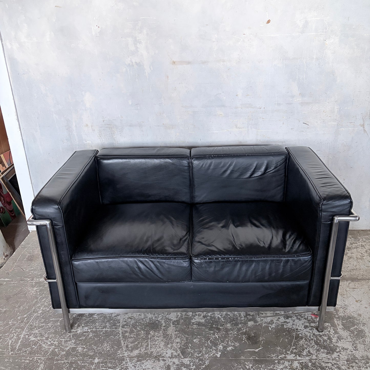 Mid Century Black Leather & Chrome Two Seater Sofa | Le Corbusier LC2 Style
