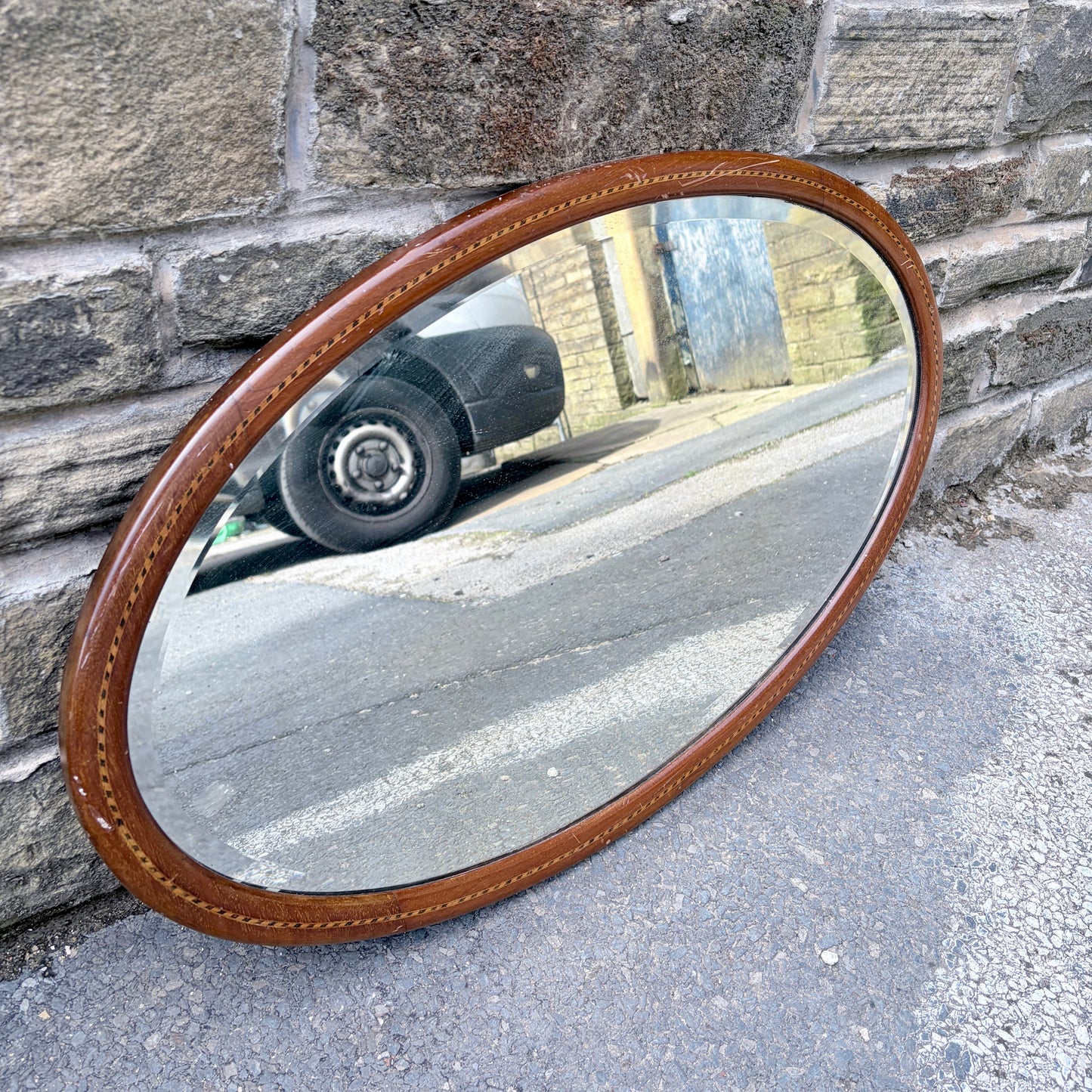 Antique Mahogany Oval Wall Mirror with Satinwood String Inlay