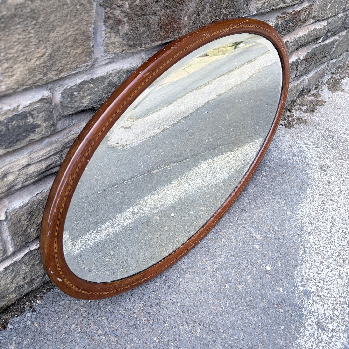 Antique Mahogany Oval Wall Mirror with Satinwood String Inlay