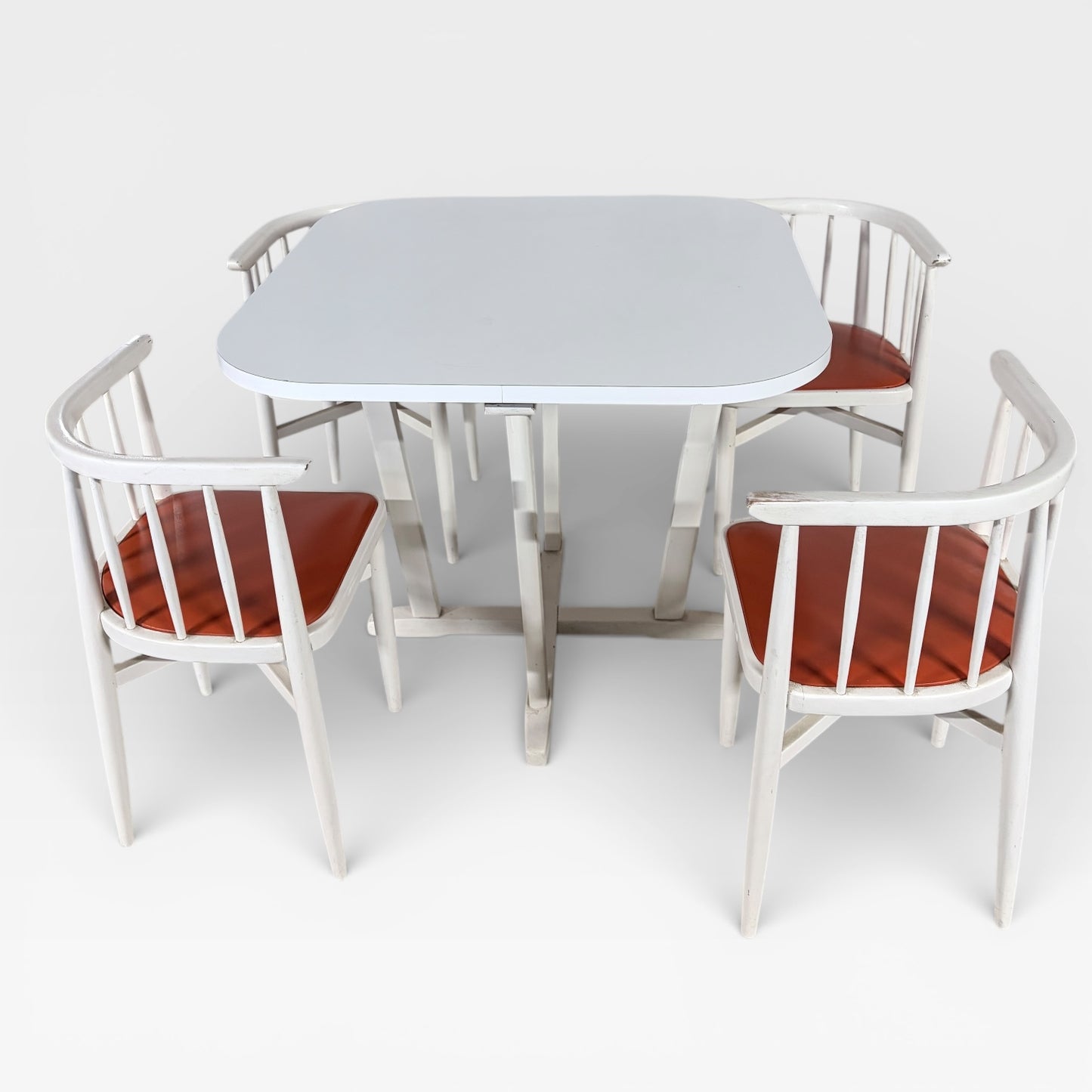 Vintage Thonet Nesting Dining Table with Four Chairs – White Bentwood, Mid-Century Design — view 2