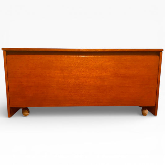 Avalon Teak Blanket Box – Mid Century Vintage Teak Storage Chest | Durable Lift-Top Box