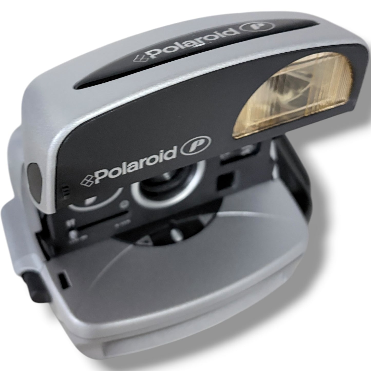 Polaroid Instant Camera - Vintage 600 Film Folding Body With Built-In Flash