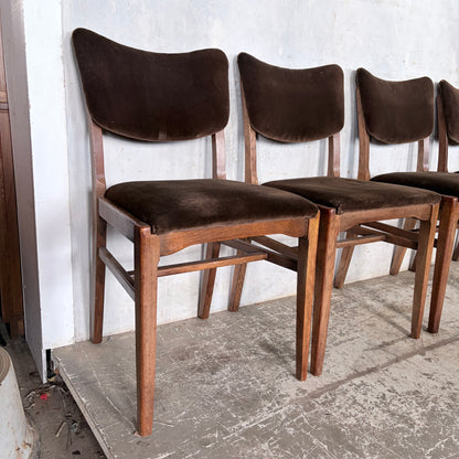 Mid Century Set of Four Oak Butterfly Back Dining Chairs