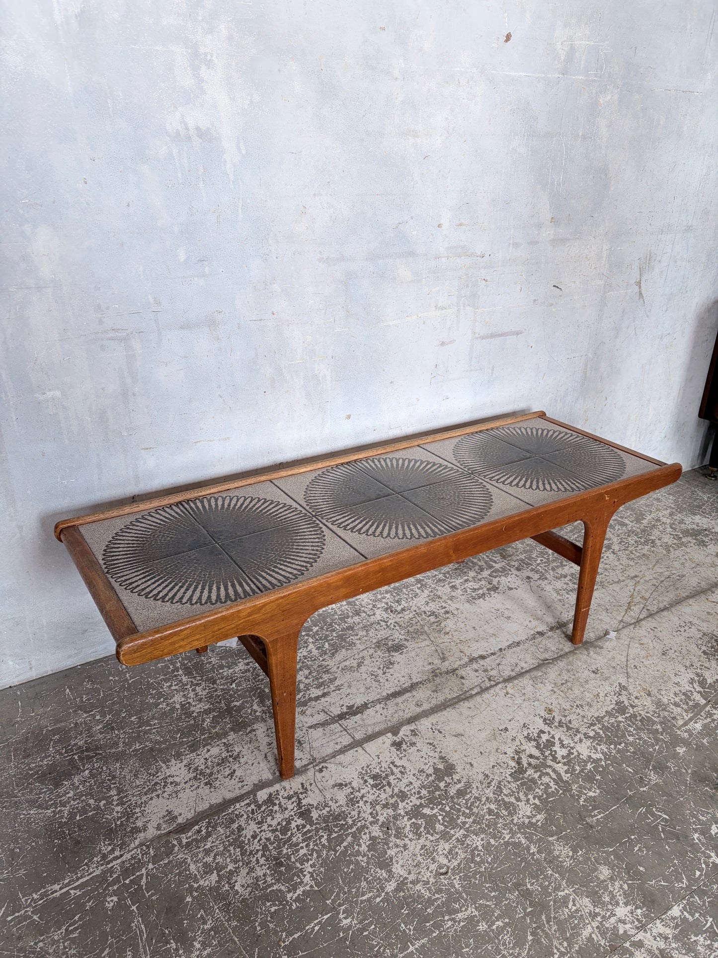 Mid Century G Plan Teak & Tile Coffee Table – Space Age