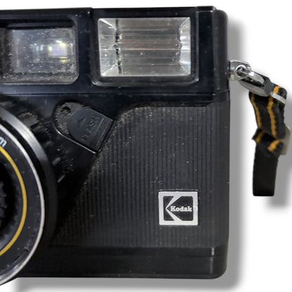 Kodak VR35 Camera – Classic 35mm Film Camera with Flash, Fixed Focus Lens — view 5