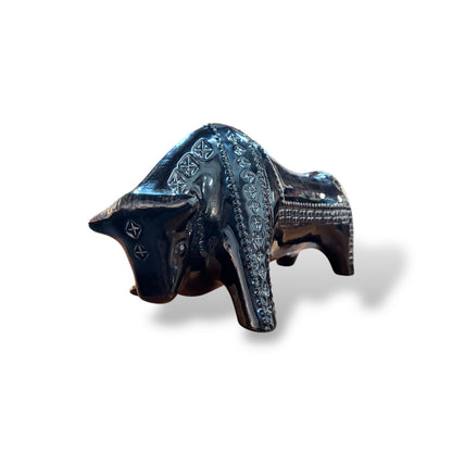 Bitossi Black Ceramic Bull Sculpture – Mid-Century Italian Design — view 5