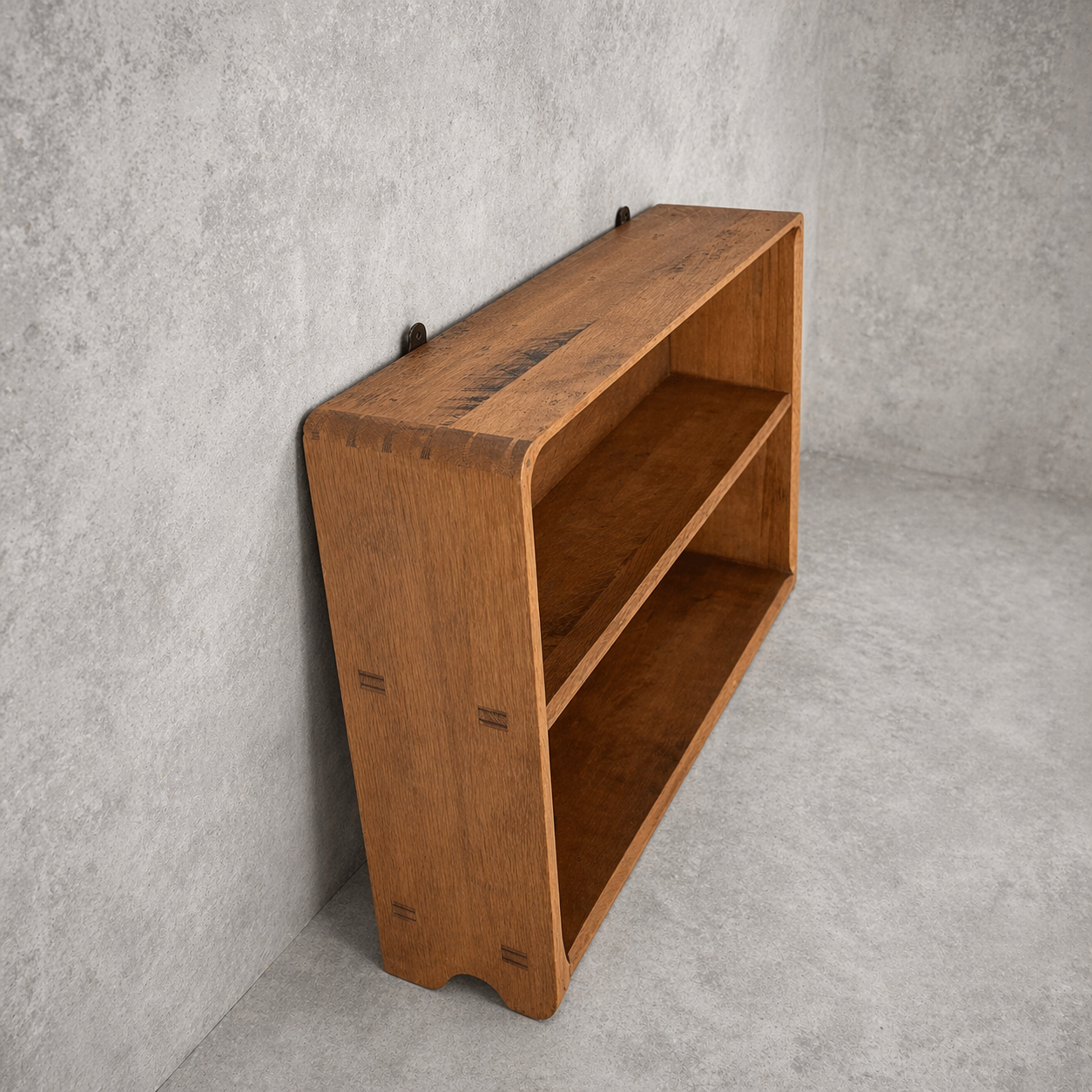 Vintage Tiger Oak & Beech Wall Shelf – Curved Open Display Unit