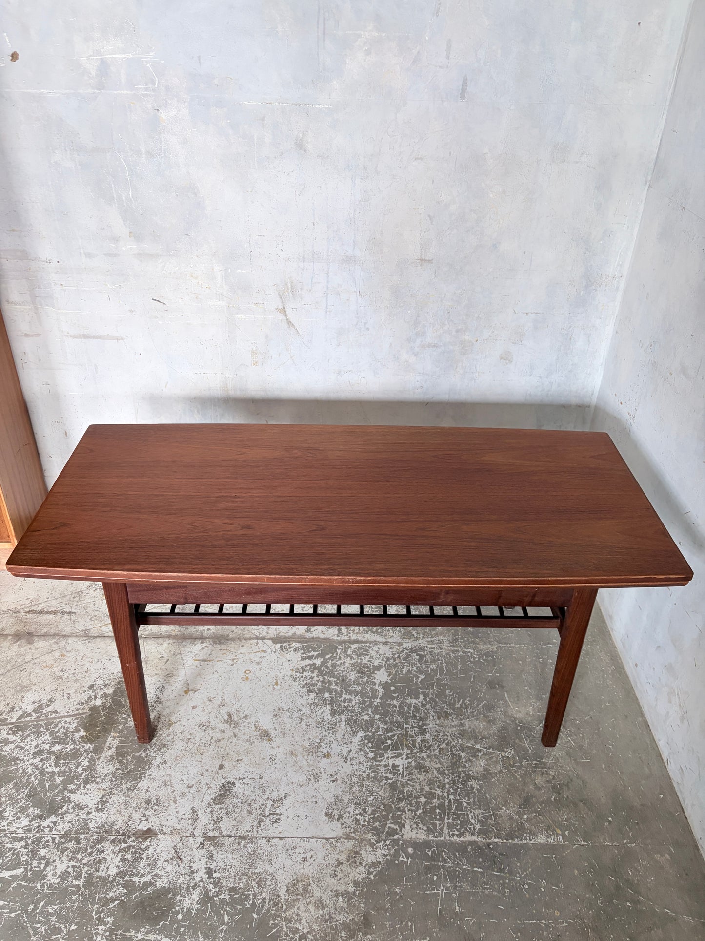 Mid Century Danish Metamorphic Elevator Dining / Coffee Table by Kai Kristiansen