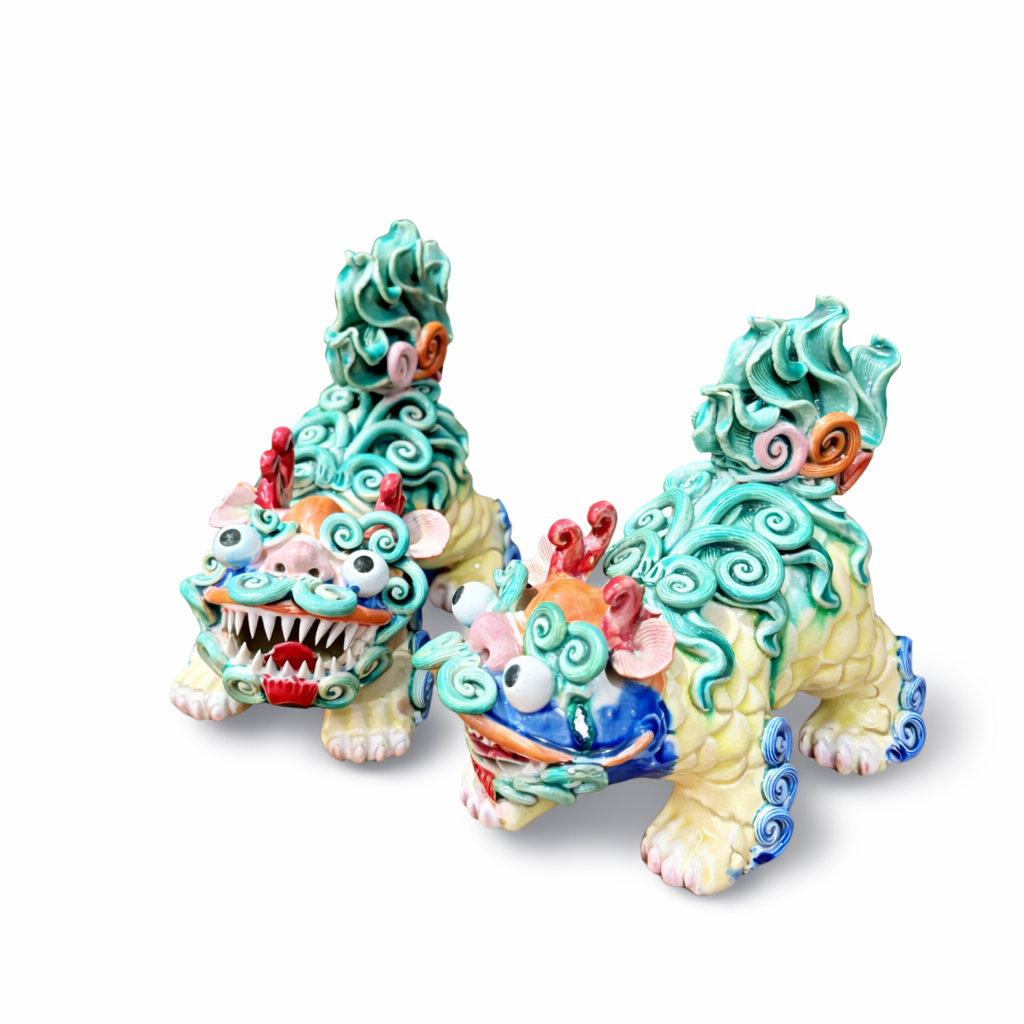Pair of Decorative Foo Dogs – Hand-Painted Ceramic Guardians