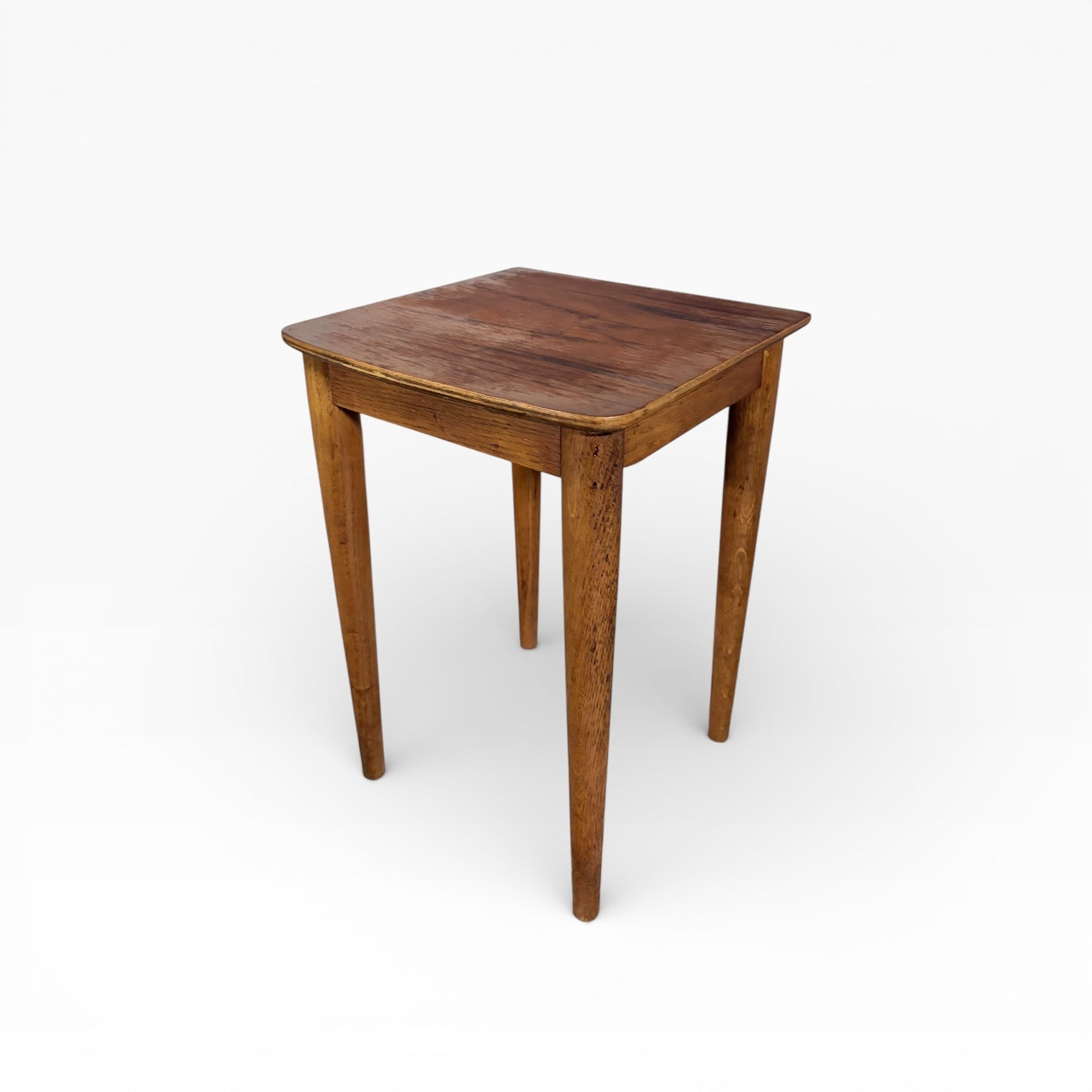Vintage Teak & Oak Side Table – Compact Mid-Century Accent Table — view 2