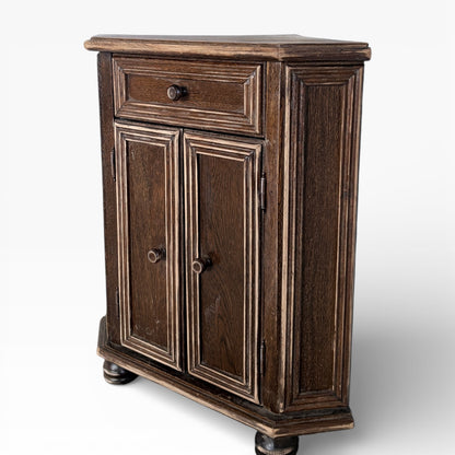 Arts & Crafts Oak Corner Cupboard