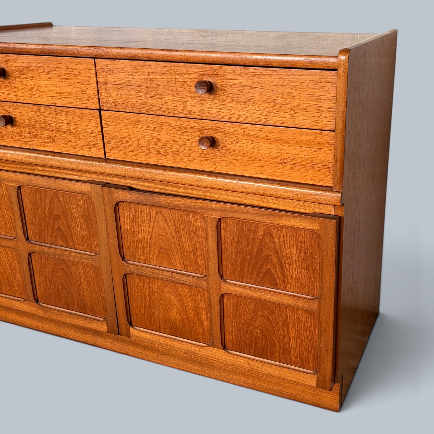 Mid-Century Nathan Teak Compact Sideboard / Media Unit