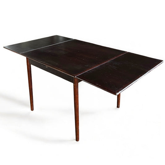 Mid-Century Modern Danish Extendable Rosewood Dining Table