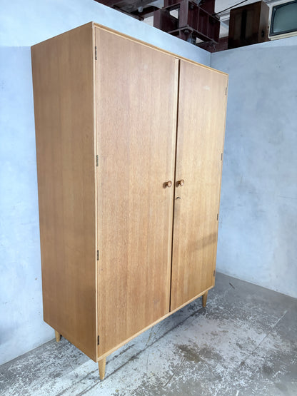 Mid Century Meredew Oak Wardrobe