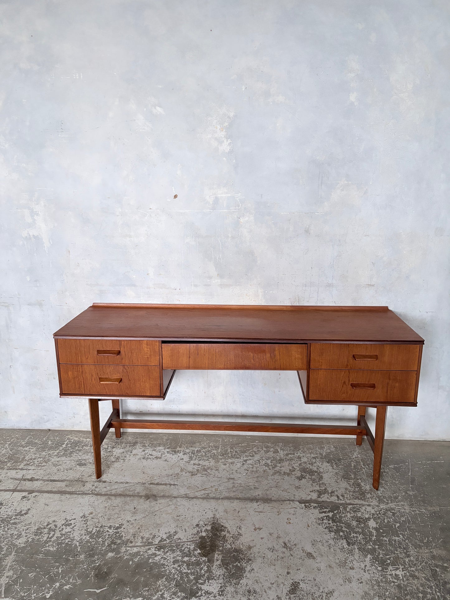 Mid Century Gimson & Slater Teak Desk / Dressing Table