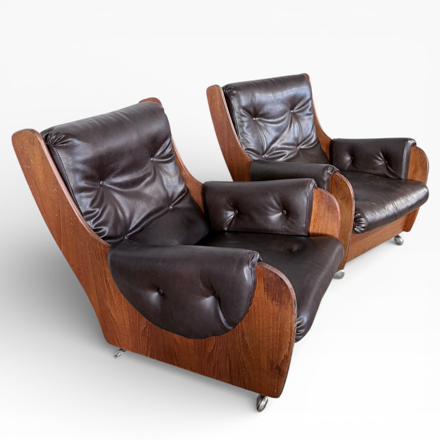 Vintage G Plan Saddleback Dark Brown Leather Armchairs (Pair)