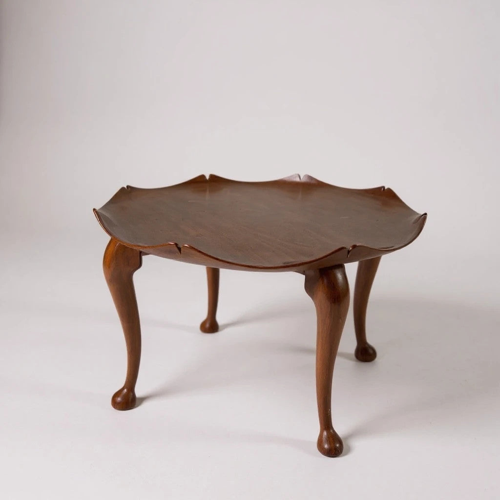 Mid Century Teak Lotus Coffee Table – Sculptural Vintage Wooden Table with Scalloped Edge & Cabriole Legs