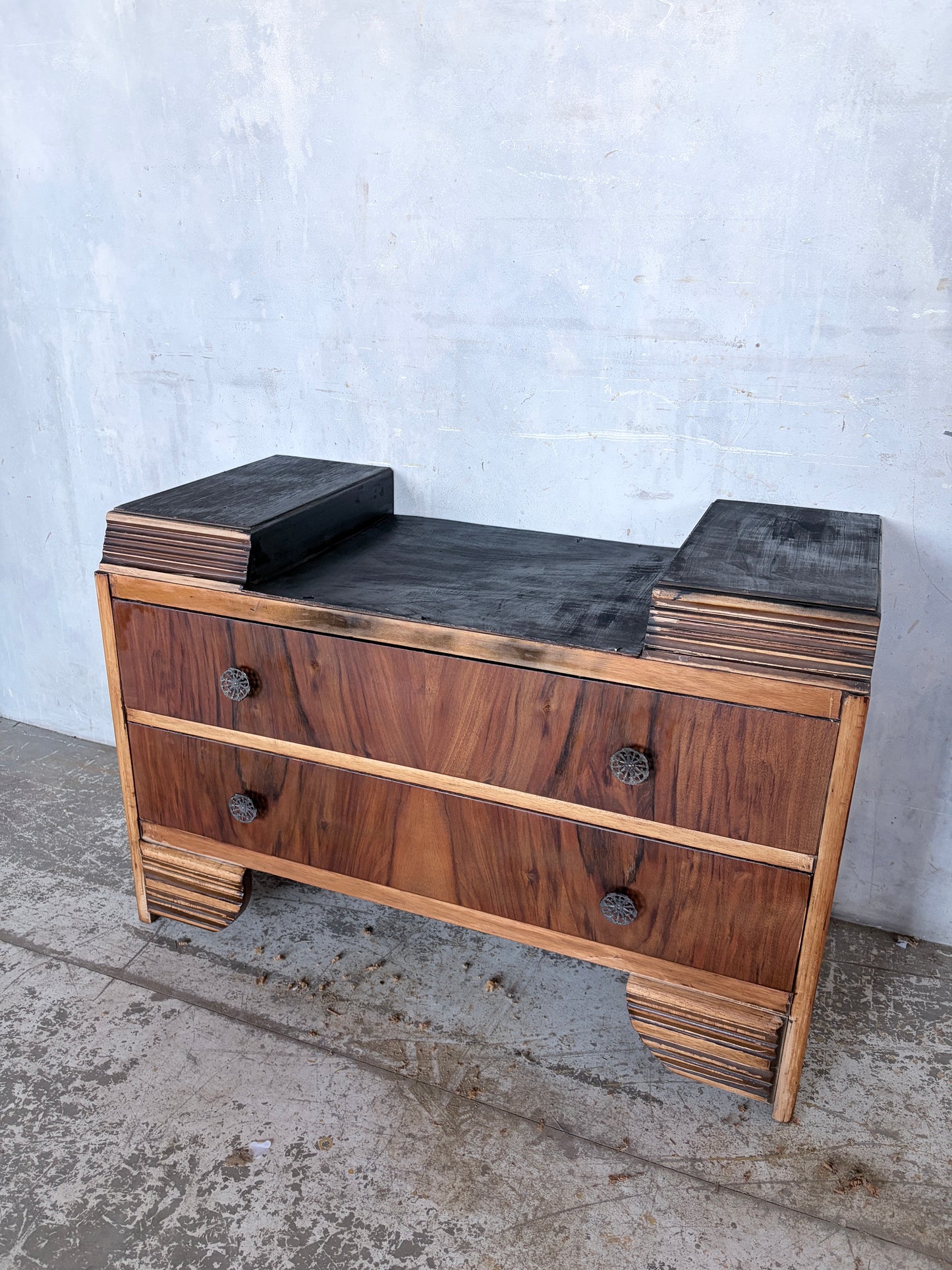Compact Art Deco Walnut and Oak Chest of Drawers